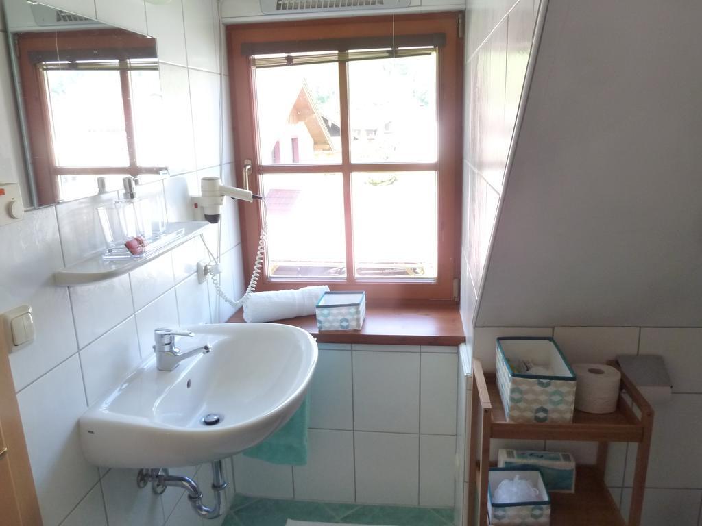 Villa Schnuck - Das Rote Ferienhaus Bad Gastein Dış mekan fotoğraf
