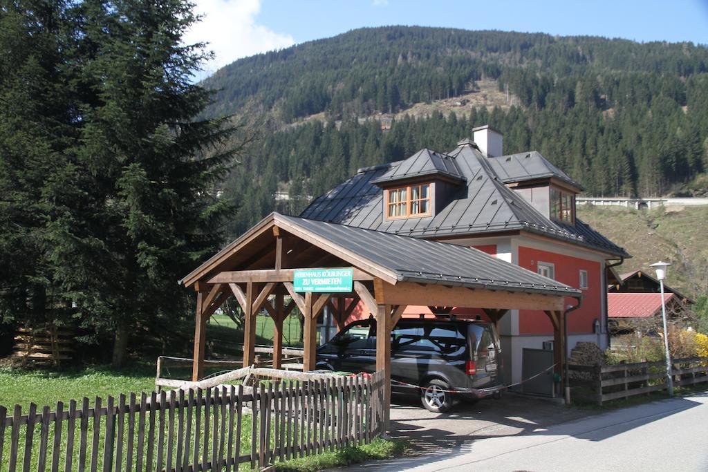 Villa Schnuck - Das Rote Ferienhaus Bad Gastein Dış mekan fotoğraf